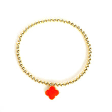 Load image into Gallery viewer, Candy Clover Bracelet - Gold
