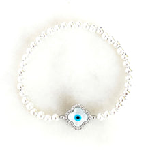Load image into Gallery viewer, Clover Evil Eye Bracelet
