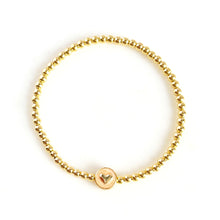 Lade das Bild in den Galerie-Viewer, Candy Heart Pebble Bracelet
