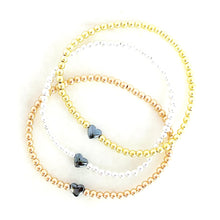 Load image into Gallery viewer, Hematite Heart Bracelet

